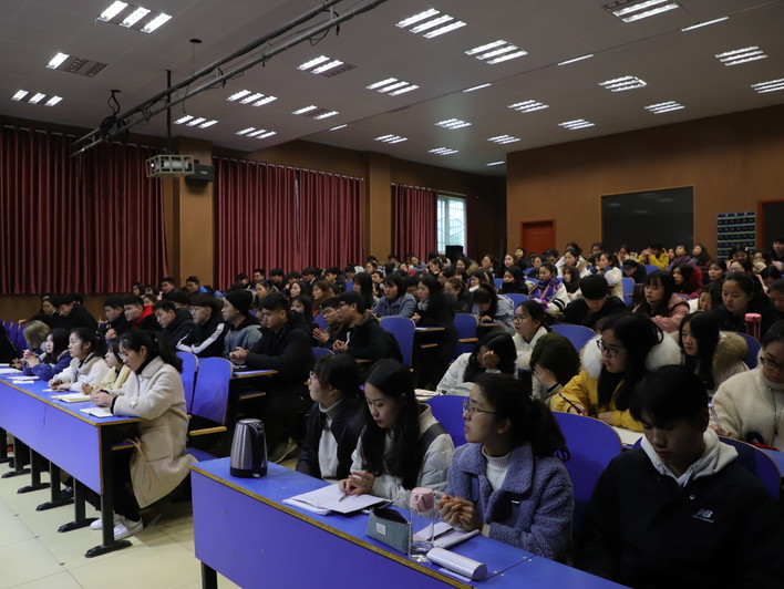 新学期学生党员、干部工作安排部署大会成功召开